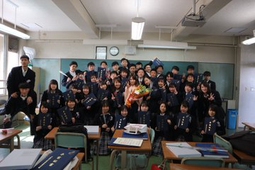 大阪府立堺西高校の制服写真画像まとめ・レビュー口コミ評判・生徒の着こなし・夏服冬服詳細情報