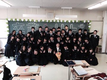 大阪府立吹田東高校の制服写真画像まとめ・レビュー口コミ評判・生徒の着こなし・夏服冬服詳細情報