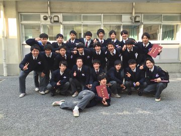 【2018閉校】川口市立県陽高校の制服写真画像まとめ・レビュー口コミ評判・生徒の着こなし・夏服冬服詳細情報
