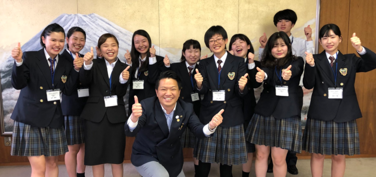岸和田市立産業高校の制服写真画像まとめ・レビュー口コミ評判・生徒の着こなし・夏服冬服詳細情報