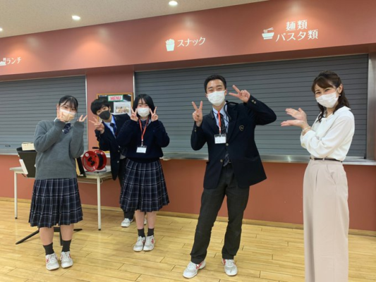 叡明高校の制服写真画像まとめ・レビュー口コミ評判・生徒の着こなし・夏服冬服詳細情報