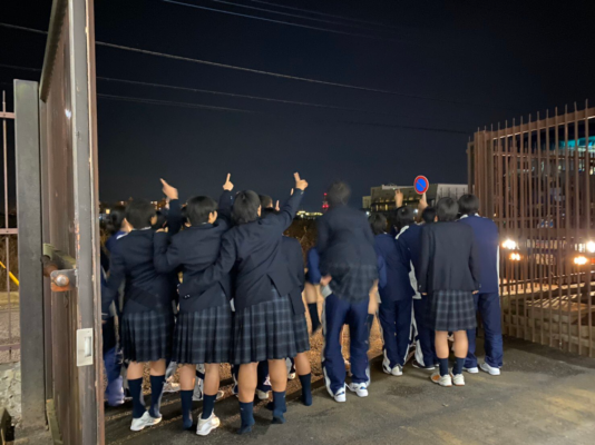 花咲徳栄高校の制服写真画像まとめ・レビュー口コミ評判・生徒の着こなし・夏服冬服詳細情報