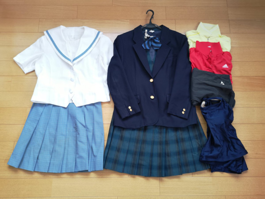 埼玉県立入間向陽高校の制服写真画像まとめ・レビュー口コミ評判・生徒の着こなし・夏服冬服詳細情報