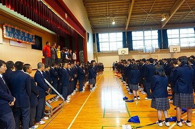 埼玉県立川口青陵高校の制服写真画像まとめ・レビュー口コミ評判・生徒の着こなし・夏服冬服詳細情報