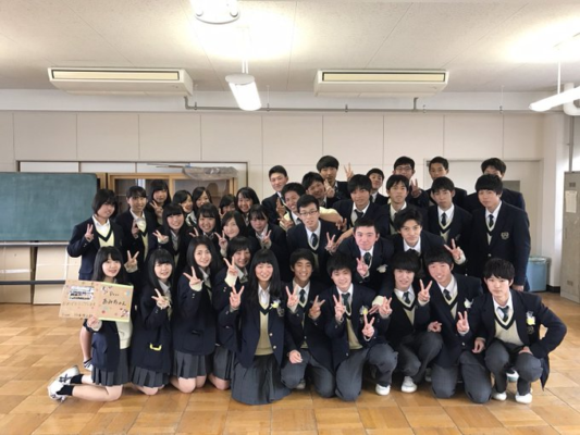 埼玉県立川口東高校の制服写真画像まとめ・レビュー口コミ評判・生徒の着こなし・夏服冬服詳細情報