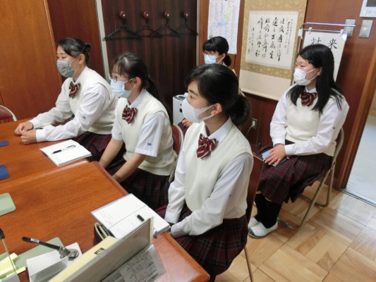 埼玉県立八潮南高校の制服写真画像まとめ・レビュー口コミ評判・生徒の着こなし・夏服冬服詳細情報
