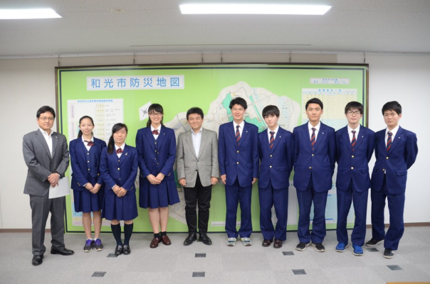 埼玉県立和光国際高校の制服写真画像まとめ・レビュー口コミ評判・生徒の着こなし・夏服冬服詳細情報
