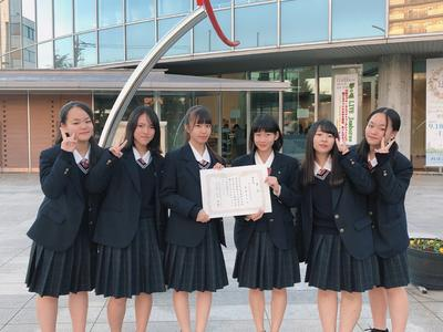 【2022新制服】埼玉県立北本高校の制服写真画像まとめ・レビュー口コミ評判・生徒の着こなし・夏服冬服詳細情報