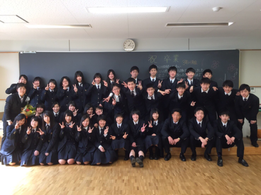 狭山ヶ丘高校・付属中学校の制服写真画像まとめ・レビュー口コミ評判・生徒の着こなし・夏服冬服詳細情報