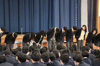 関根学園高校の制服写真画像まとめ・レビュー口コミ評判・生徒の着こなし・夏服冬服詳細情報