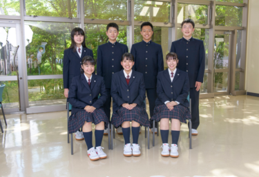 新潟明訓中学校・高校の制服写真画像まとめ・レビュー口コミ評判・生徒の着こなし・夏服冬服詳細情報