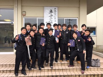 新潟県立新潟工業高校の制服写真画像まとめ・レビュー口コミ評判・生徒の着こなし・夏服冬服詳細情報