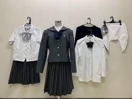 新潟清心女子中学校 高校の制服写真画像まとめ レビュー口コミ評判 生徒の着こなし 夏服冬服詳細情報 全国中高制服グラム 全国47都道府県の中学校高等学校 制服検索口コミ