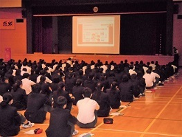 新潟県立十日町総合高校の制服写真画像まとめ・レビュー口コミ評判・生徒の着こなし・夏服冬服詳細情報