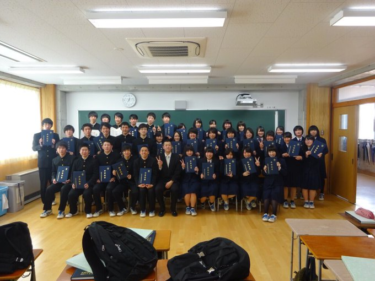 新潟県立新潟商業高校の制服写真画像まとめ・レビュー口コミ評判・生徒の着こなし・夏服冬服詳細情報