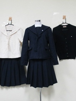 新潟県立新潟江南高校の制服写真画像まとめ・レビュー口コミ評判・生徒の着こなし・夏服冬服詳細情報