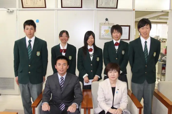 Niigata Prefectural Koide High School Uniform Photo Summary/Review ...