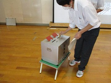 新潟県立新潟北高校の制服写真画像まとめ・レビュー口コミ評判・生徒の着こなし・夏服冬服詳細情報
