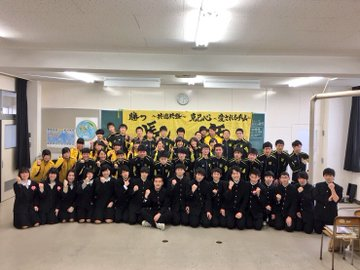 新潟県立長岡商業高校の制服写真画像まとめ・レビュー口コミ評判・生徒の着こなし・夏服冬服詳細情報