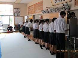 新潟県立新発田商業高校の制服写真画像まとめ・レビュー口コミ評判・生徒の着こなし・夏服冬服詳細情報（しばたしょうぎょうこうこう）