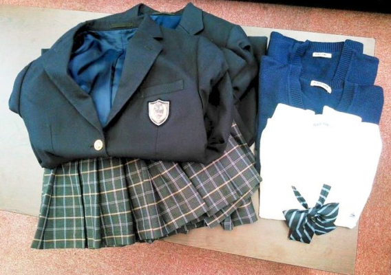 白根高校の男子制服