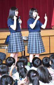身延山高校の制服写真画像まとめ・レビュー口コミ評判・生徒の着こなし・夏服冬服詳細情報（みのぶさんこうこう）
