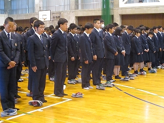 熊本県立小川工業高校の制服写真画像まとめ・レビュー口コミ評判・生徒の着こなし・夏服冬服詳細情報│全国中高制服グラム-全国47都道府県の中学校高等学校制服 検索口コミ-