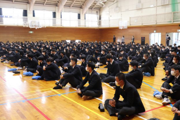 日本体育大学荏原高校の制服写真画像まとめ・レビュー口コミ評判・生徒の着こなし・夏服冬服詳細情報（にっぽんたいいくだいがくえばらこうこう）