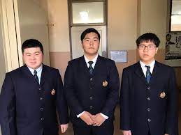 長崎南山中学校高校の制服写真画像まとめ・レビュー口コミ評判・生徒の着こなし・夏服冬服詳細情報│全国中高制服グラム-全国47都道府県の中学校高等学校制服 検索口コミ-