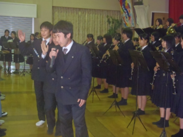長崎県立西陵高校の制服写真画像まとめ・レビュー口コミ評判・生徒の着こなし・夏服冬服詳細情報