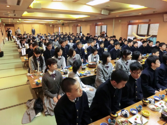 青雲中学校高校の制服写真画像まとめ・レビュー口コミ評判・生徒の着こなし・夏服冬服詳細情報│全国中高制服グラム-全国47都道府県の中学校 高等学校制服検索口コミ-