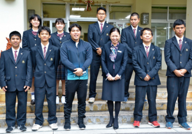 沖縄県立八重山商工高校の制服写真画像まとめ・レビュー口コミ評判・生徒の着こなし・夏服冬服詳細情報