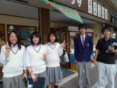 岐阜県立郡上高校の制服写真画像まとめ・レビュー口コミ評判・生徒の着こなし・夏服冬服詳細情報（ぐじょうこうこう）│全国中高制服 グラム-全国47都道府県の中学校高等学校制服検索口コミ-