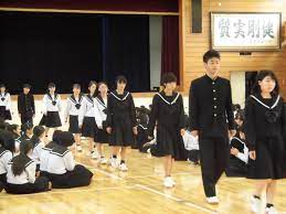 Resumo da foto do uniforme comercial da Prefeitura de Gifu Nakatsu, revisão da reputação boca a boca, vestido de estudante, roupas de verão, roupas de inverno, informações detalhadas