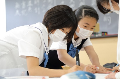 明治大学付属明治中学高校の制服写真画像まとめ・レビュー口コミ評判・生徒の着こなし・夏服冬服詳細情報