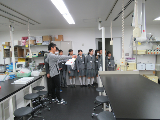 渋谷教育学園渋谷中学高校の制服写真画像まとめ・レビュー口コミ評判・生徒の着こなし・夏服冬服詳細情報
