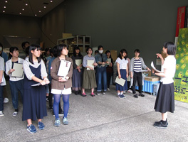 京都市立銅駝美術工芸高校の制服写真画像まとめ・レビュー口コミ評判・生徒の着こなし・夏服冬服詳細情報（どうだびじゅつこうげいこうこう）