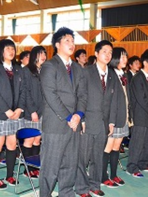 長野県丸子修学館高校の制服写真画像まとめ・レビュー口コミ評判・生徒の着こなし・夏服冬服詳細情報