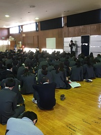 東京都立日野高校の制服写真画像まとめ・レビュー口コミ評判・生徒の着こなし・夏服冬服詳細情報