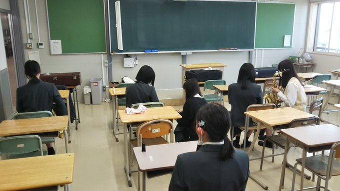 東京都立日野高校の制服写真画像まとめ・レビュー口コミ評判・生徒の着こなし・夏服冬服詳細情報