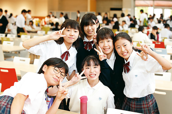  明治大学付属中野八王子中学高校の制服写真画像動画まとめ・レビュー口コミ評判・生徒の着こなし・夏服冬服詳細情報│全国中高制服グラム-全国47 Bildidee 