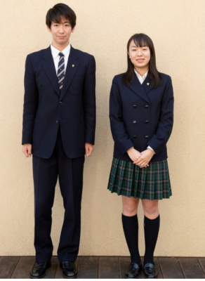 青山学院中等部高等部の制服詳細/画像まとめ/口コミ・評判・自由制服のルール詳細情報等
