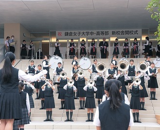 鎌倉女子大学中等部高等部の制服写真画像まとめ・レビュー口コミ評判・生徒の着こなし・夏服冬服詳細情報