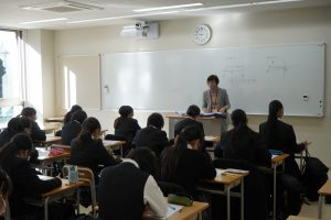 鎌倉女子大学中等部高等部の制服写真画像まとめ・レビュー口コミ評判・生徒の着こなし・夏服冬服詳細情報