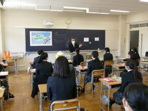 鎌倉女子大学中等部高等部の制服写真画像まとめ・レビュー口コミ評判・生徒の着こなし・夏服冬服詳細情報