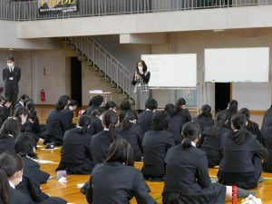 鎌倉女子大学中等部高等部の制服写真画像まとめ・レビュー口コミ評判・生徒の着こなし・夏服冬服詳細情報