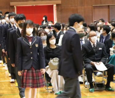 愛知県立東郷高校の制服詳細/画像まとめ/口コミ・評判・新制服旧制服比較【2022新制服】