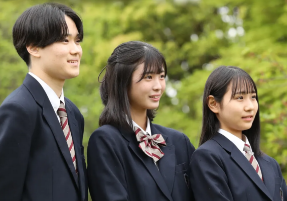 武蔵野東技能高等専修学校/中学の制服詳細/画像まとめ/口コミ・評判・中高制服ちがい等