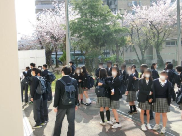 東大阪市立意岐部中学校制服写真画像まとめ・レビュー口コミ評判・生徒の着こなし・夏服冬服詳細情報