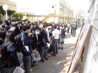 東大阪市立新喜多中学校制服写真画像まとめ・レビュー口コミ評判・生徒の着こなし・夏服冬服詳細情報